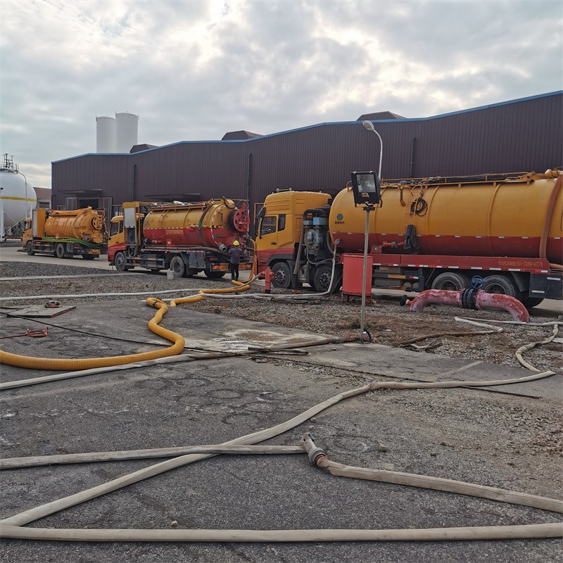 矿区污水池清理